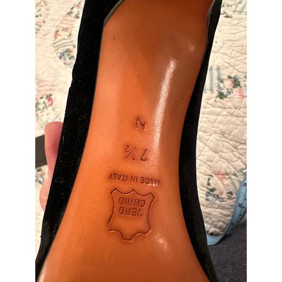 VINTAGE ANNE KLEIN BLACK VELVET & RHINESTONE CRYSTAL DRESSY CAP TOE PUMPS 7.5N - Picture 8 of 10